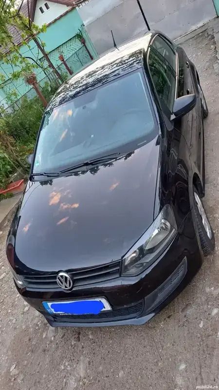 Negru Utilizat 2009 VW Polo Hatchback | 3.400 EUR (Preț OK) - Imagine 1/4