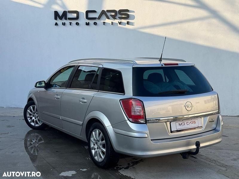 Second-hand Opel Astra Cosmo 110 CP (80 kW) 2009 Culoaregri Break
