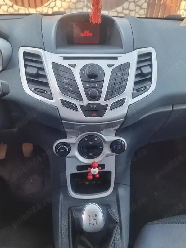 Second-hand Ford Fiesta 70 CP (51 kW) 2010 Hatchback