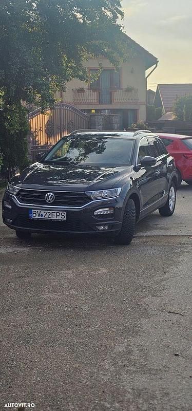 Gri Utilizat 2020 VW T-Roc Design SUV | 16.500 EUR (Preț OK) - Imagine 1/4