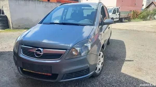 Utilizat 2006 Opel Zafira Monovolum | 1.450 EUR (Preț bun) - Imagine 1/4