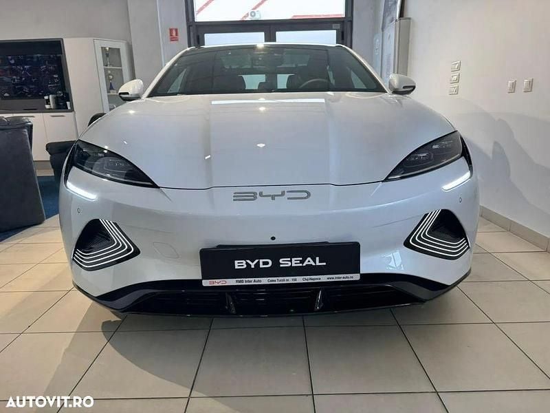 Nouă BYD Seal 230 kW (313 CP) 2025 Culoarealb Berlinǎ