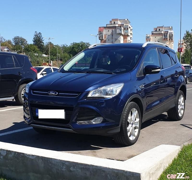 Second-hand Ford Kuga Titanium 140 CP (102 kW) 2013 Albastru SUV