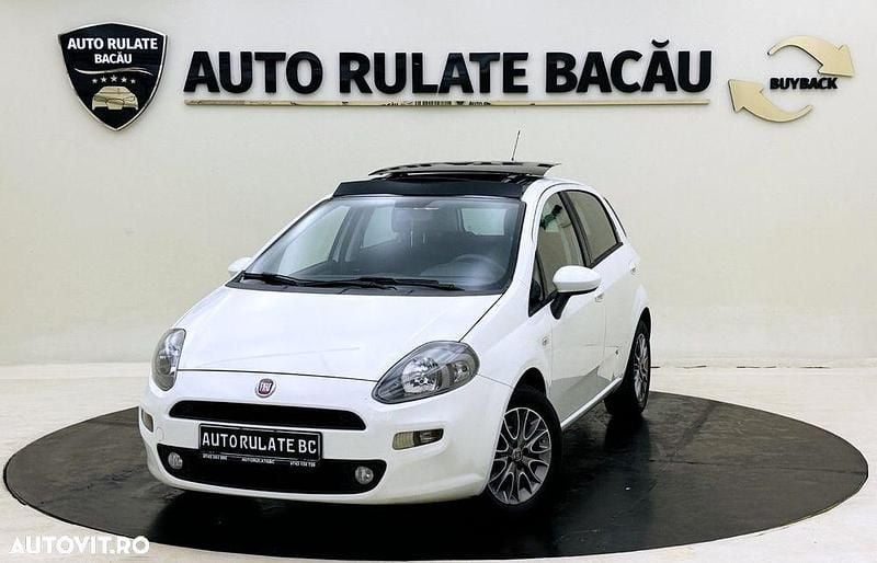 Culoarealb Utilizat 2012 Fiat Punto Hatchback | 4.550 EUR - Imagine 1/4
