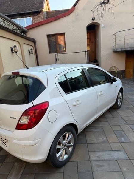 Utilizat 2012 Opel Corsa Berlinǎ | 2.950 EUR (Preț OK) - Imagine 1/4
