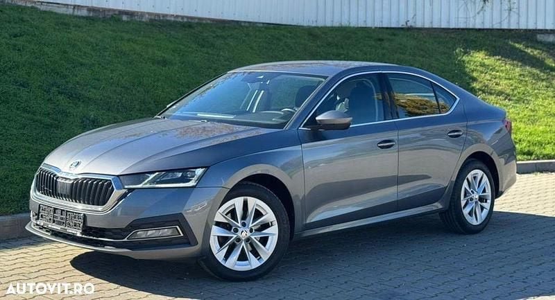 Culoaregri Utilizat 2022 Skoda Octavia SportLine Berlinǎ | 15.990 EUR (Preț OK) - Imagine 1/4