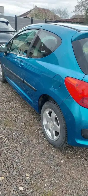 Second-hand Peugeot 207 75 CP (55 kW) 2009 Albastru Coupe