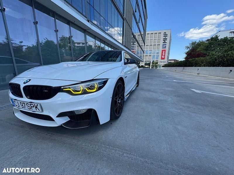 Second-hand BMW M4 Comfort Edition 450 CP (330 kW) 2018 Culoarealb Coupe