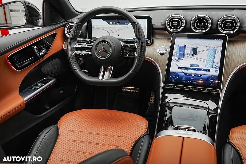 Second-hand Mercedes C200 AMG line 204 CP (150 kW) 2023 Alb Berlinǎ