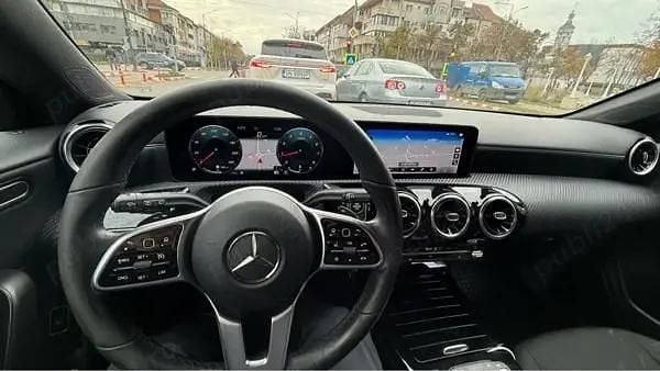 Gri Second-hand 2020 Mercedes CLA180 Berlinǎ | 19.000 EUR (Super Preț) - Imagine 1/4
