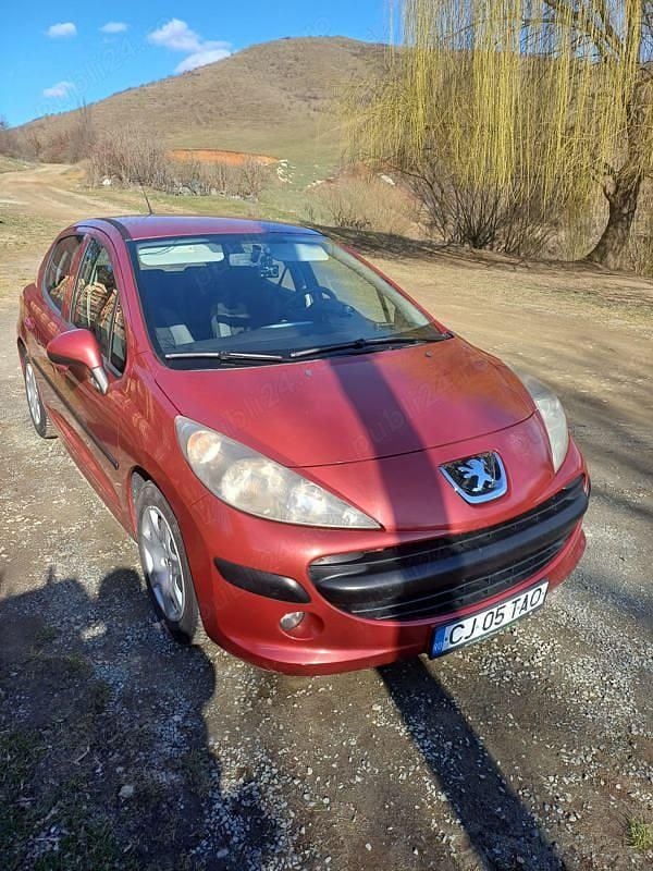 Utilizat 2008 Peugeot 207 Hatchback | 1.450 EUR (Preț OK) - Imagine 1/4