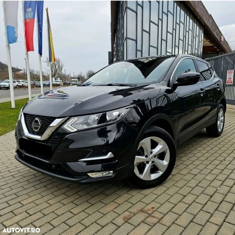 Negru Utilizat 2018 Nissan Qashqai N-Connecta SUV | 14.750 EUR (Puțin scump) - Imagine 1/4