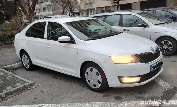 Second-hand Skoda Rapid 105 CP (77 kW) 2014 Berlinǎ