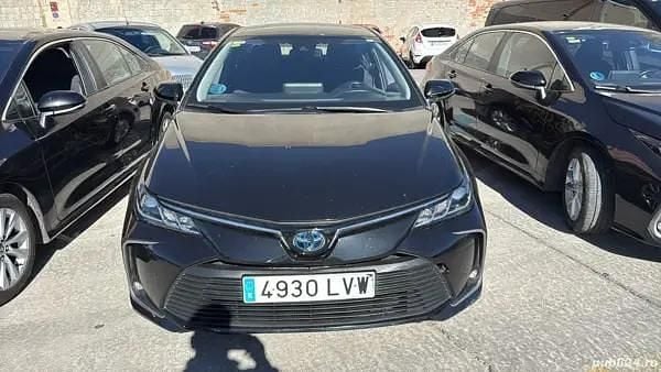 Second-hand Toyota Corolla Hybrid Plus 136 CP (100 kW) 2022 Berlinǎ