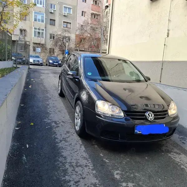 Utilizat 2004 VW Golf V | 3.350 EUR (Scump) - Imagine 1/4