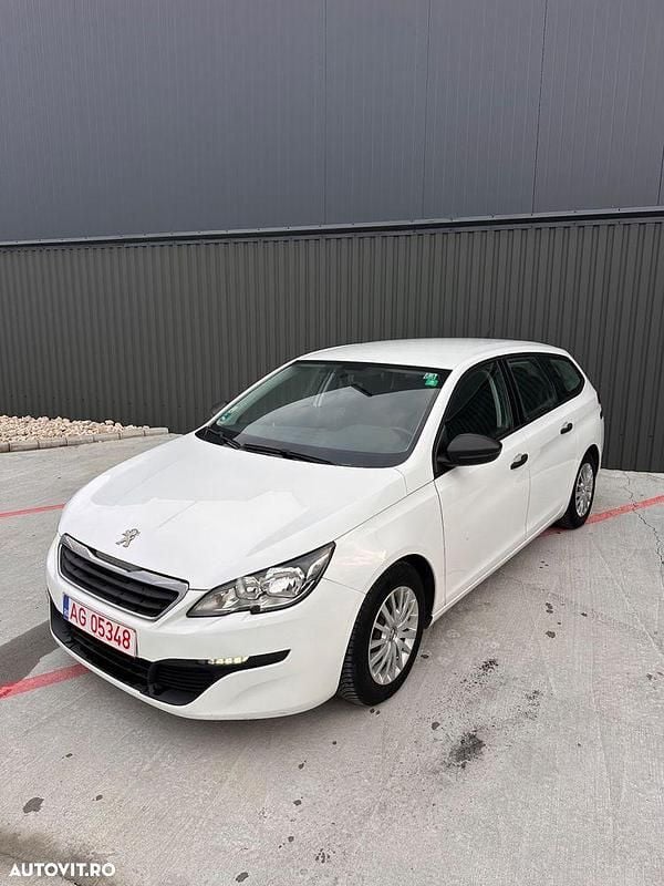 Second-hand Peugeot 308 Allure 120 CP (88 kW) 2015 Culoarealb Break