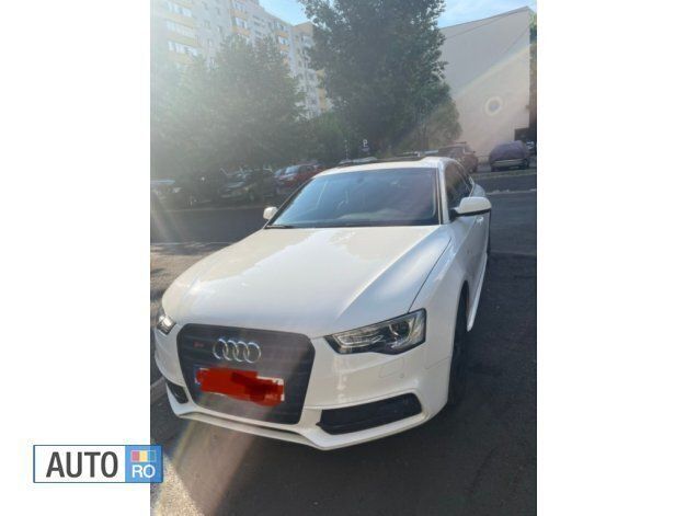 Alb Utilizat 2014 Audi A5 Coupe | 14.000 EUR (Preț bun) - Imagine 1/4