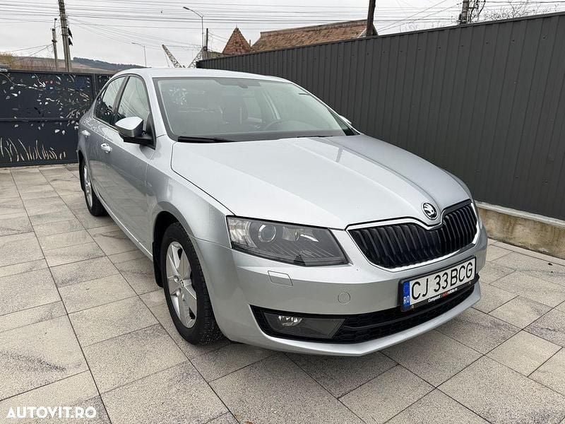 Culoaregri Utilizat 2015 Skoda Octavia Ambition Berlinǎ | 9.600 EUR (Preț OK) - Imagine 1/4