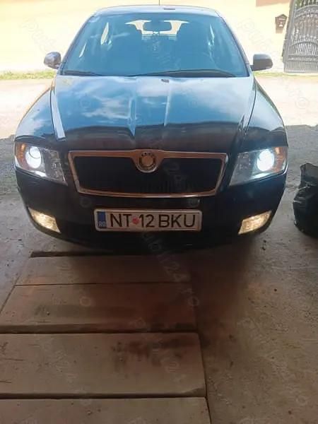 Negru Utilizat 2008 Skoda Octavia Berlinǎ | 3.150 EUR (Preț OK) - Imagine 1/4