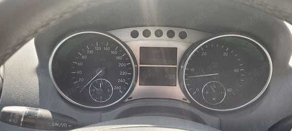 Second-hand Mercedes 320 232 CP (170 kW) 2006 Albastru Hatchback