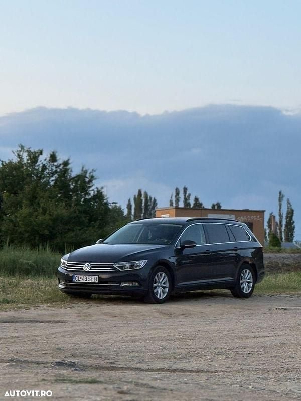 Culoaregri Utilizat 2015 VW Passat Break | 8.700 EUR (Puțin scump) - Imagine 1/4