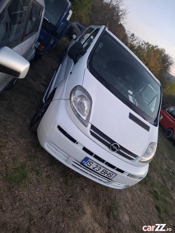 Utilizat 2006 Opel Vivaro Van | 3.500 EUR - Imagine 1/4