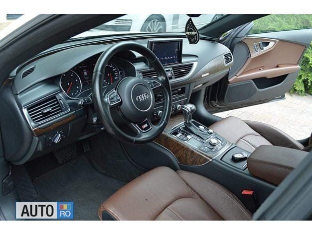 Second-hand Audi A7 S-Line 245 CP (180 kW) 2014 Hatchback