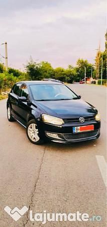 Negru Utilizat 2011 VW Polo Hatchback | 6.800 EUR (Preț OK) - Imagine 1/4