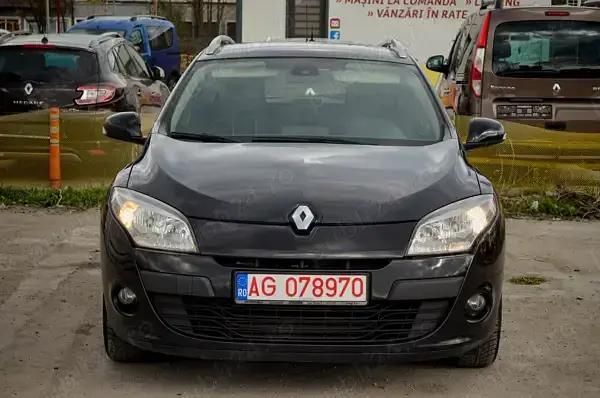 Negru Utilizat 2011 Renault Mégane III Hatchback | 3.999 EUR (Preț OK) - Imagine 1/4