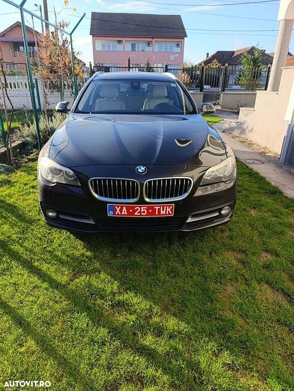 Culoaremaro Utilizat 2016 BMW 520 Luxury Line Break | 13.500 EUR (Preț bun) - Imagine 1/4