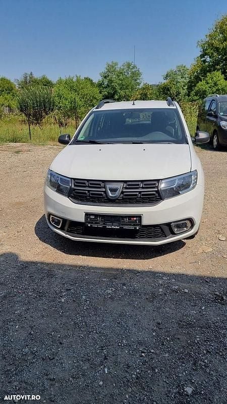 Culoarealb Utilizat 2018 Dacia Logan MCV Comfort Break | 4.700 EUR (Preț bun) - Imagine 1/4