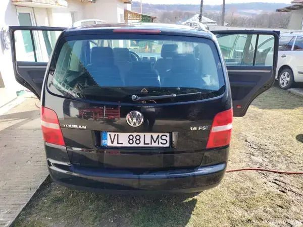 Utilizat 2004 VW Touran Monovolum | 1.900 EUR - Imagine 1/4