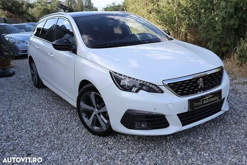 Culoarealb Utilizat 2018 Peugeot 308 GT-line Break | 6.990 EUR (Preț bun) - Imagine 1/4