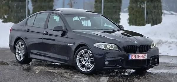 Negru Second-hand 2013 BMW 520 Sport Line Berlinǎ | 12.750 EUR (Preț bun) - Imagine 1/4