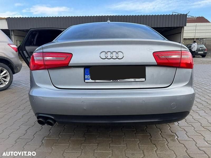 Second-hand Audi A6 S-Line 177 CP (130 kW) 2012 Culoaregri Berlinǎ