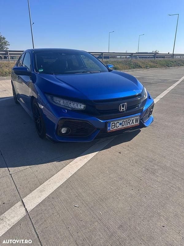 Culoarealbastru Utilizat 2017 Honda Civic Sport Plus Hatchback | 17.499 EUR (Preț OK) - Imagine 1/4