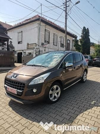 Maro Utilizat 2013 Peugeot 3008 SUV | 6.300 EUR (Super Preț) - Imagine 1/4