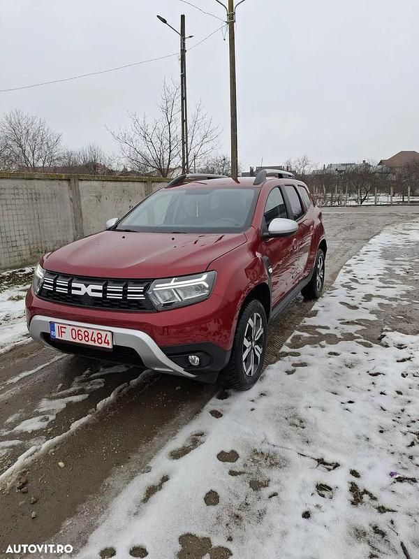 Culoarerosu Utilizat 2022 Dacia Duster SUV | 12.750 EUR (Preț bun) - Imagine 1/4