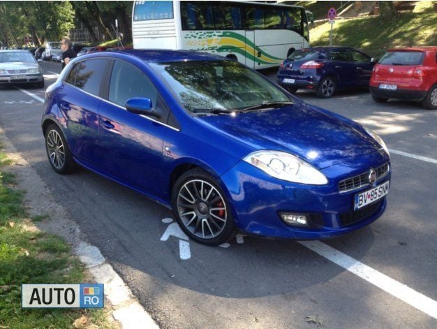 Second-hand Fiat Bravo Sport 150 CP (110 kW) 2007 Albastru Hatchback