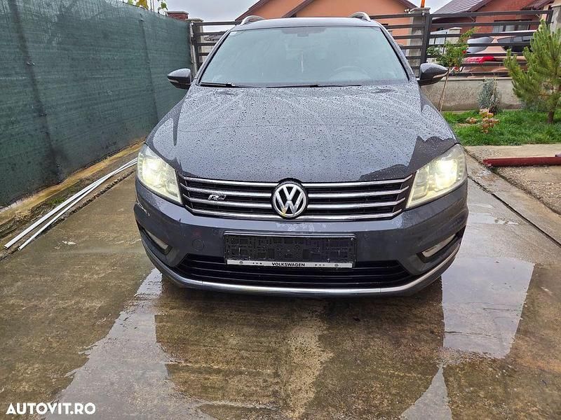 Culoaregri Utilizat 2013 VW Passat R-line Break | 6.350 EUR (Preț OK) - Imagine 1/4