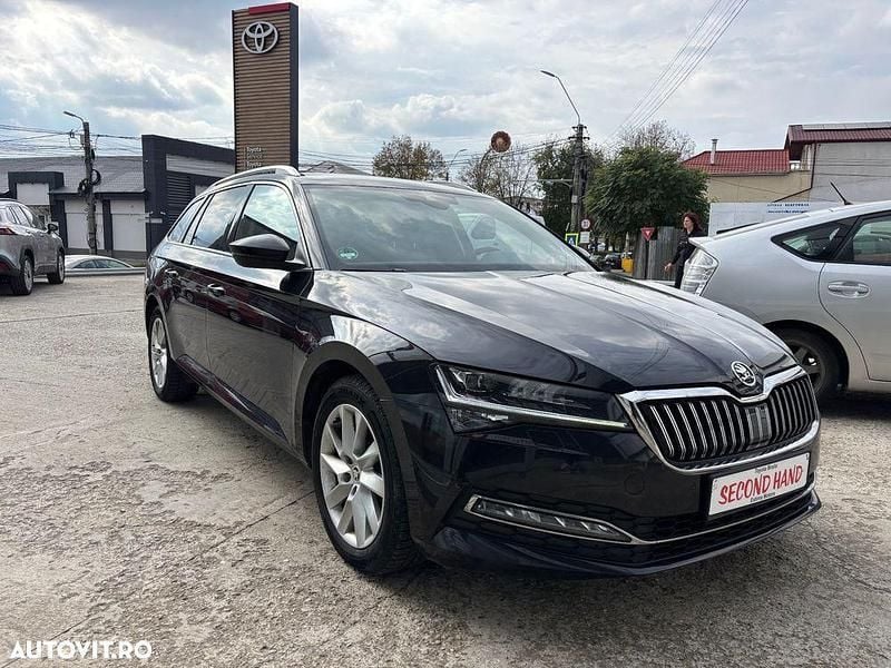 Culoarenegru Utilizat 2020 Skoda Superb Style Break | 15.490 EUR (Preț bun) - Imagine 1/4
