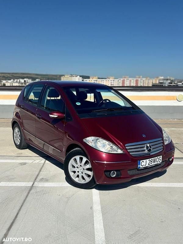 Culoarealte culori Utilizat 2006 Mercedes A170 Elegance Hatchback | 5.700 EUR (Preț OK) - Imagine 1/4