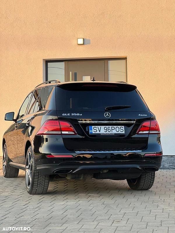 Second-hand Mercedes GLE350 AMG line 258 CP (189 kW) 2016 Culoarenegru SUV