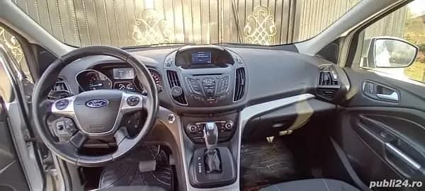 Utilizat 2015 Ford Kuga SUV | 7.300 EUR (Super Preț) - Imagine 1/4