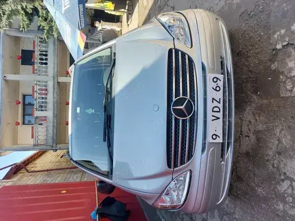 Utilizat 2009 Mercedes Vito Monovolum | 5.250 EUR - Imagine 1/4