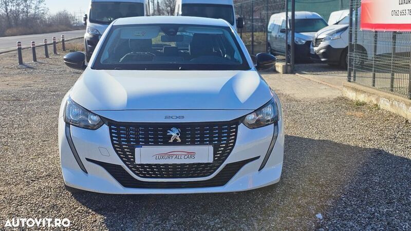 Alb Utilizat 2022 Peugeot 208 Hatchback | 10.999 EUR (Preț OK) - Imagine 1/4