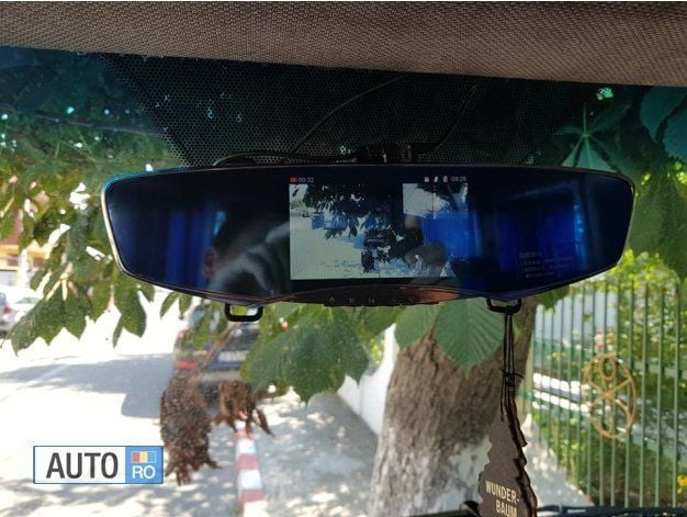 Second-hand Mercedes Sprinter 130 CP (95 kW) 2003 Alb Van