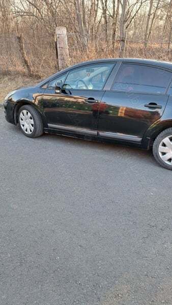 Utilizat 2010 Citroën C4 Coupe | 2.200 EUR (Preț OK) - Imagine 1/4