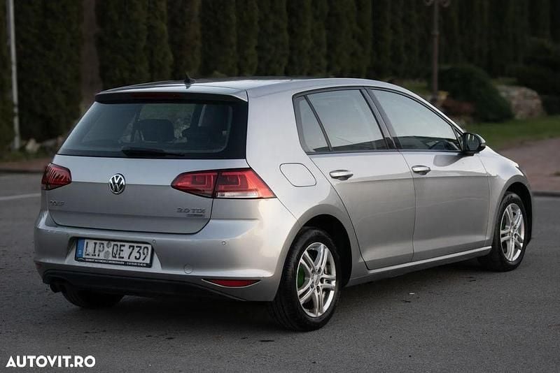 Second-hand VW Golf VII 150 CP (110 kW) 2015 Culoaregri Hatchback