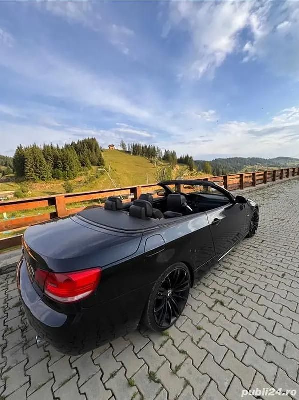 Second-hand BMW 325 M Sport 197 CP (144 kW) 2008 Negru Cabrio